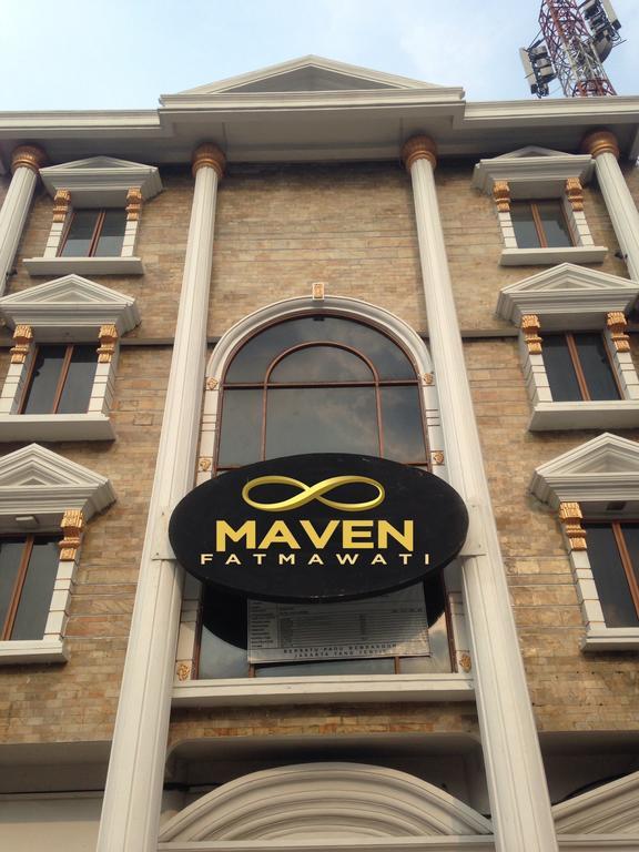 Maven Fatmawati Hotel Джакарта Екстериор снимка