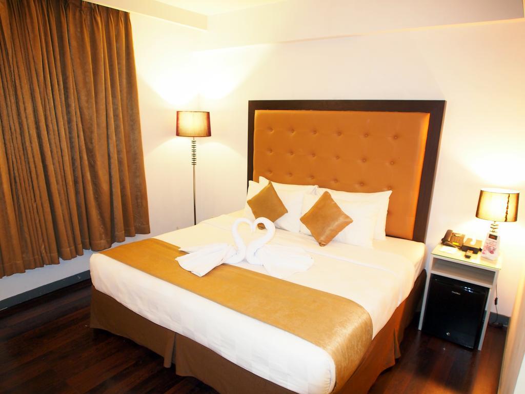 Maven Fatmawati Hotel Джакарта Стая снимка