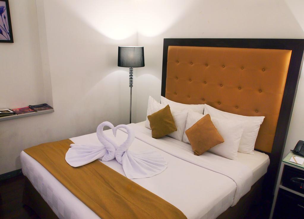 Maven Fatmawati Hotel Джакарта Стая снимка