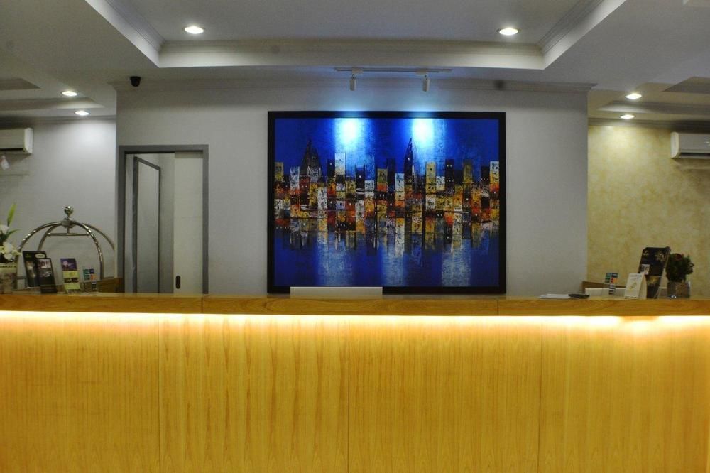 Maven Fatmawati Hotel Джакарта Екстериор снимка