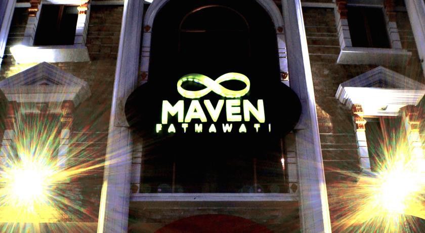 Maven Fatmawati Hotel Джакарта Екстериор снимка