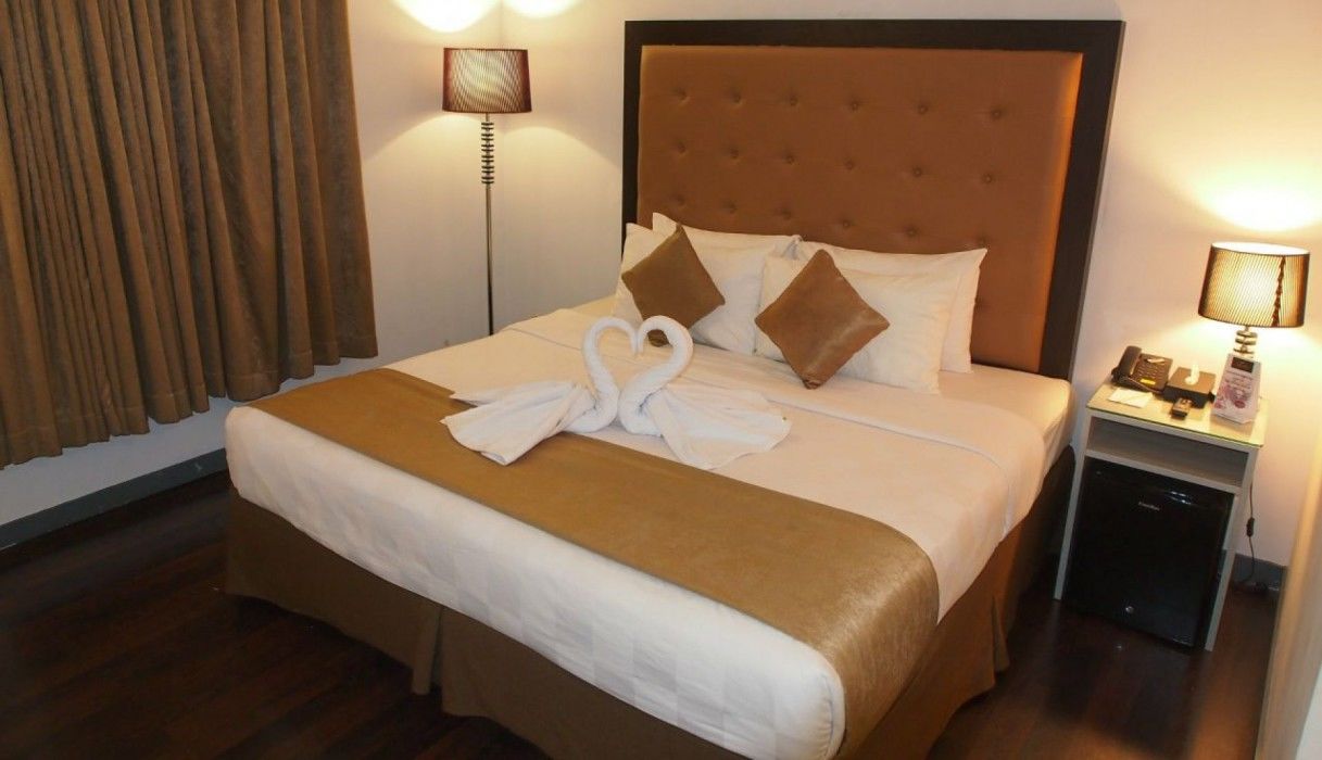 Maven Fatmawati Hotel Джакарта Екстериор снимка